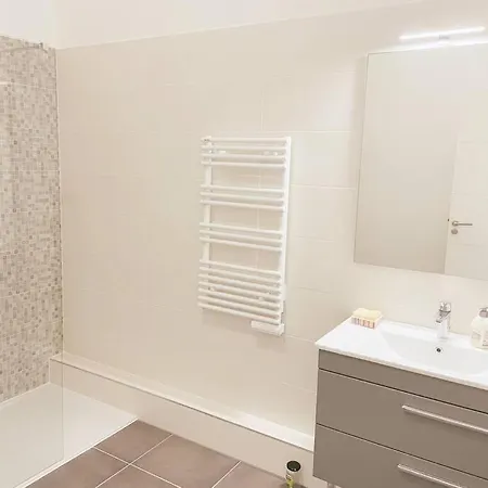 Apartment Superbe F3 Calme-15 Min Deparis *