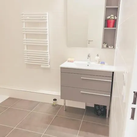Superbe F3 Calme-15 Min Deparis Apartment
